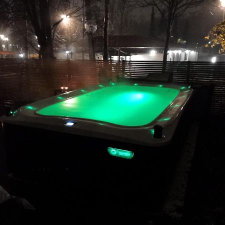 Gorooms Vantaa Luaran gambar